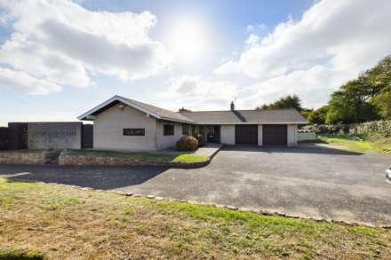 4 Bedroom Detached Bungalow, St Ouen