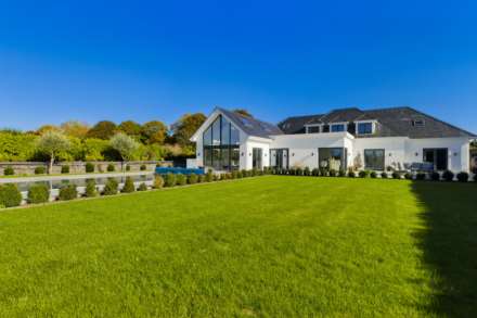 7 Bedroom Detached, St John