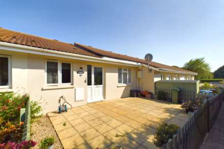 2 Bedroom Bungalow, Trinity