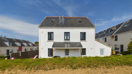 4 Bedroom Detached, St Peter