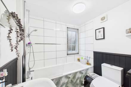 St Saviour's Road, Flat 2, 4 Elysian Terrace, Image 9