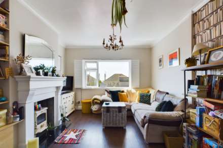 St Andrews Road, St Helier, Image 4