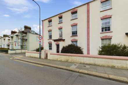1 Bedroom Apartment, St Helier