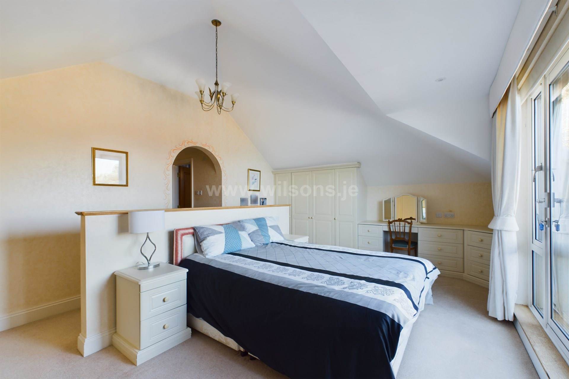 Bonne Nuit Bay, Image 10