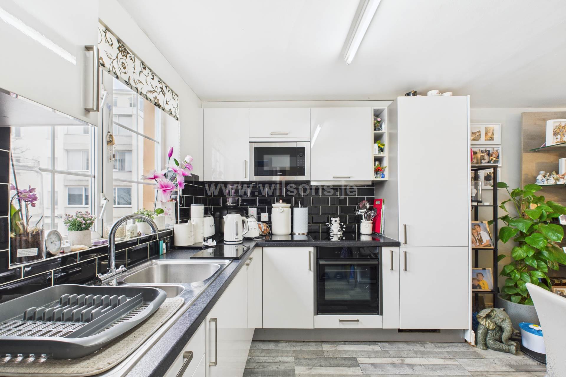 Hautmont Close, St Helier, Image 7