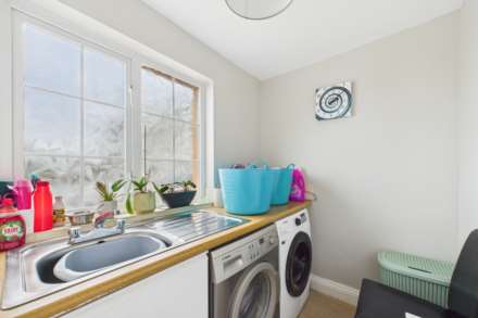 Hautmont Close, St Helier, Image 12