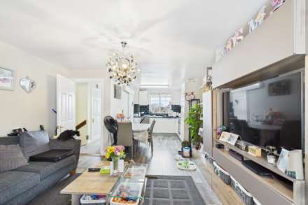 Hautmont Close, St Helier, Image 6