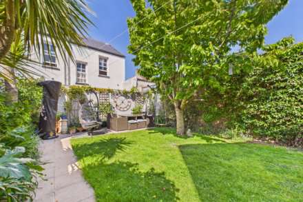 Devonshire Place, St Helier, Image 25
