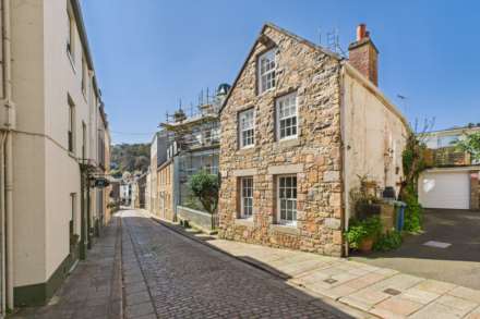 2 Bedroom Semi-Detached, St Aubin
