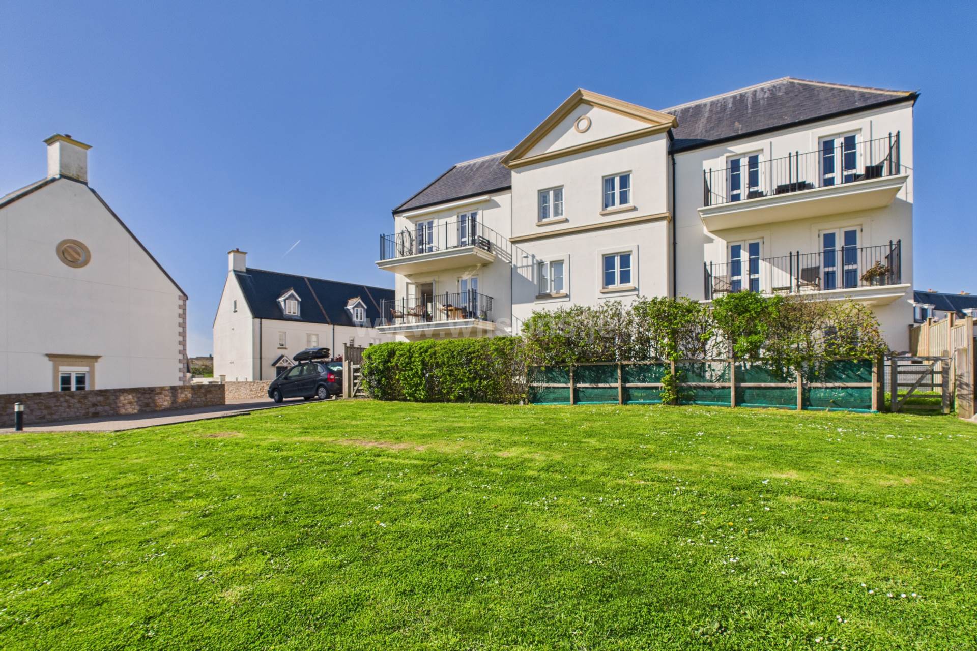 Princes Tower Road, St Saviour, Image 19