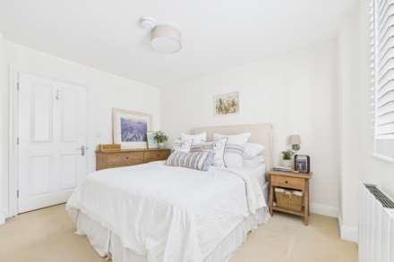 Princes Tower Road, St Saviour, Image 10