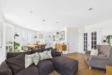 Princes Tower Road, St Saviour, Image 5