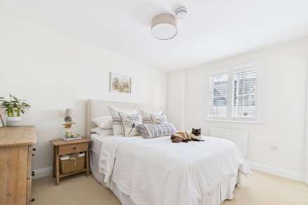 Princes Tower Road, St Saviour, Image 9