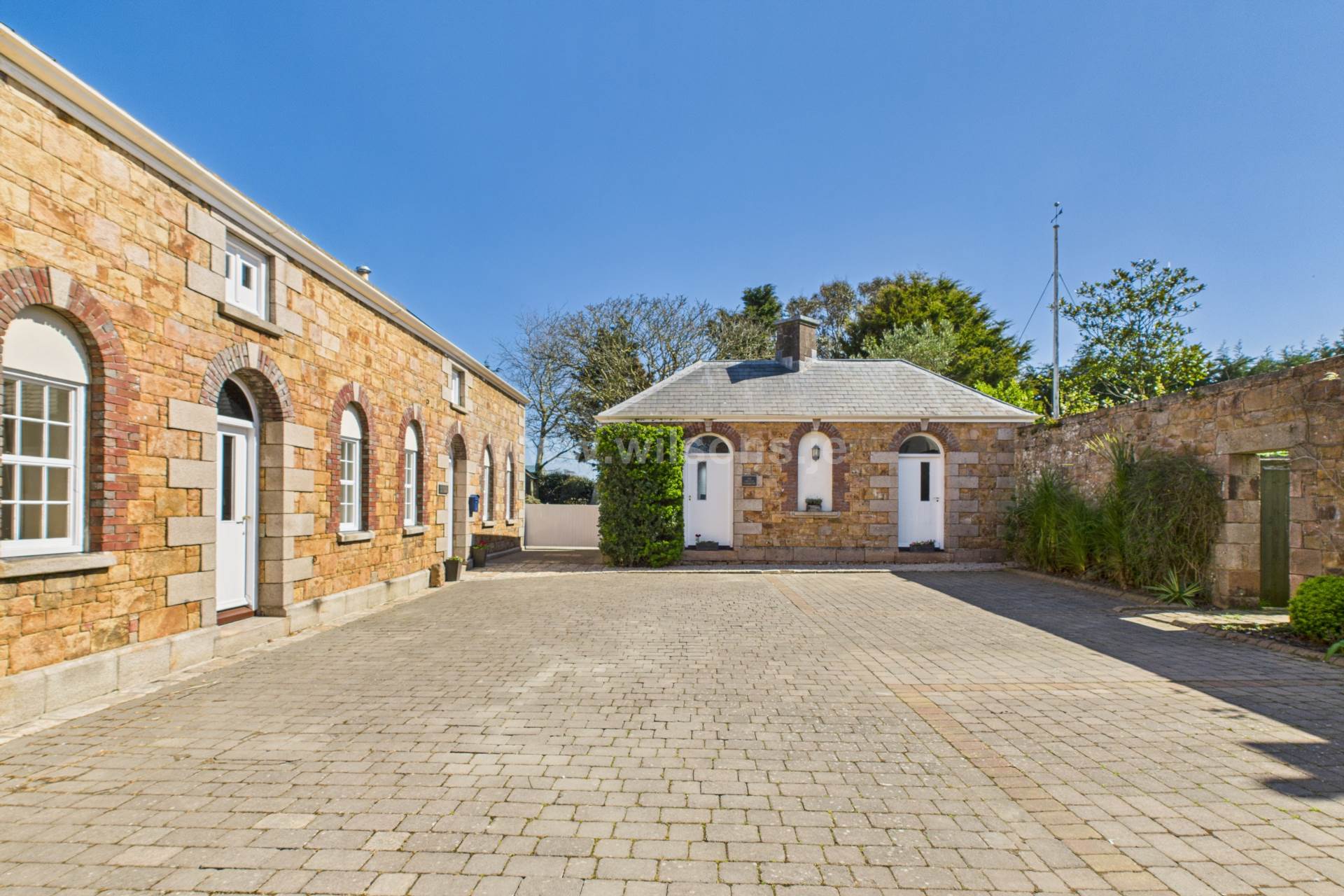 Oak Mews, La Route De Beaumont, St Peter, Image 34