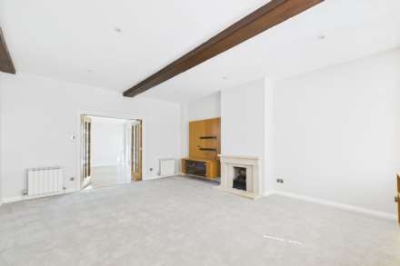Oak Mews, La Route De Beaumont, St Peter, Image 16