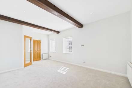 Oak Mews, La Route De Beaumont, St Peter, Image 17