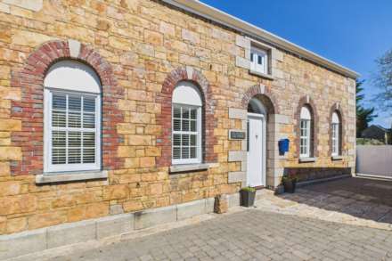 Oak Mews, La Route De Beaumont, St Peter, Image 36