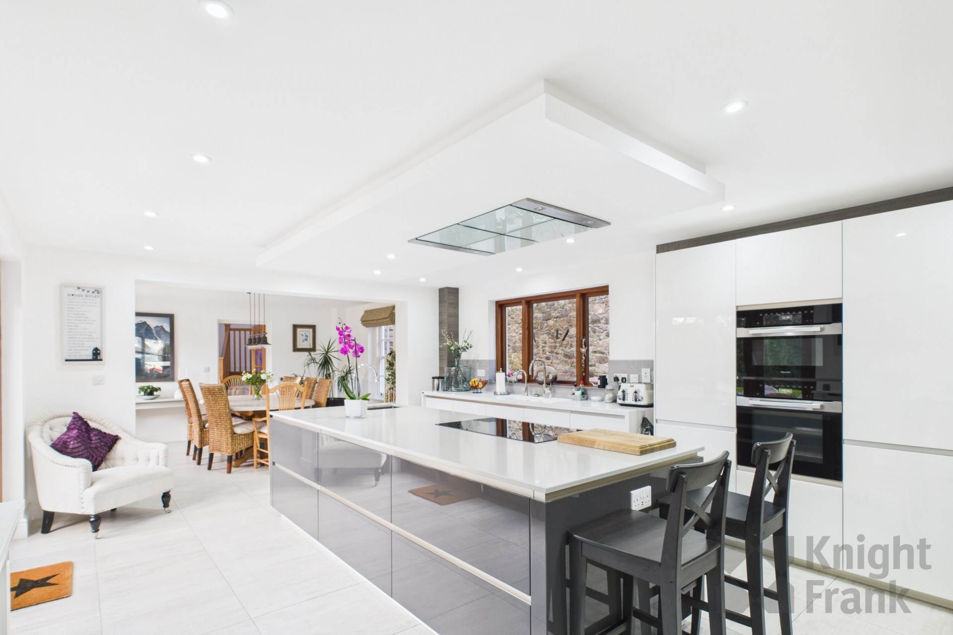 Rectory Lane, St Saviour, Image 4