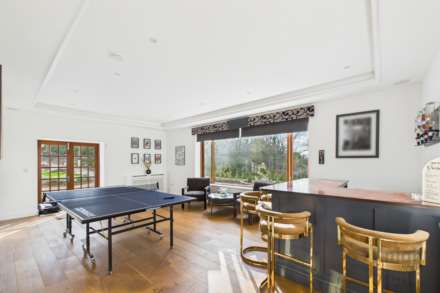 Rectory Lane, St Saviour, Image 7