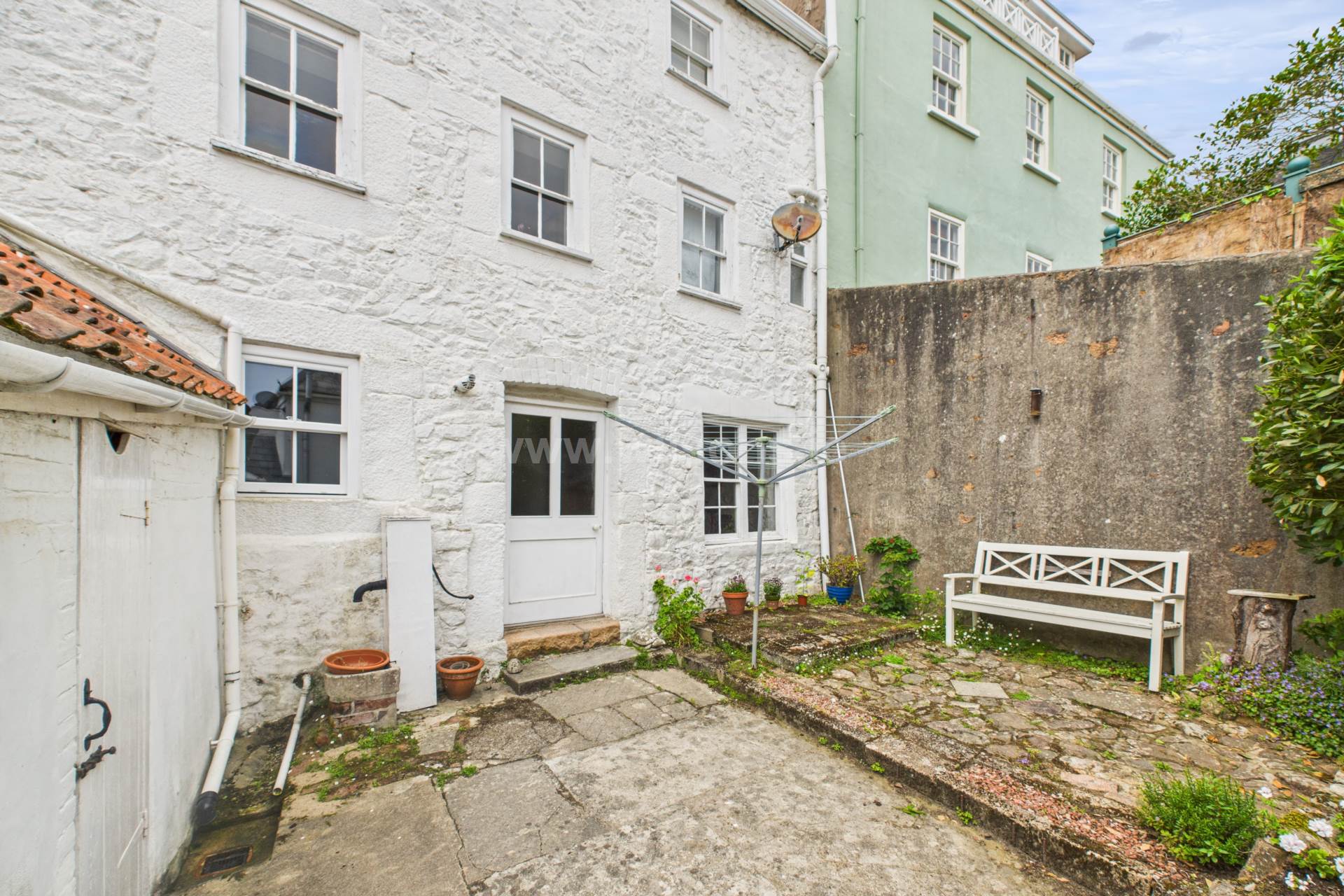 St Aubin, Image 15