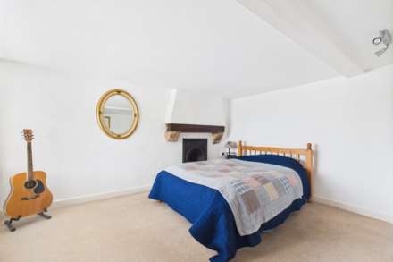 St Aubin, Image 7