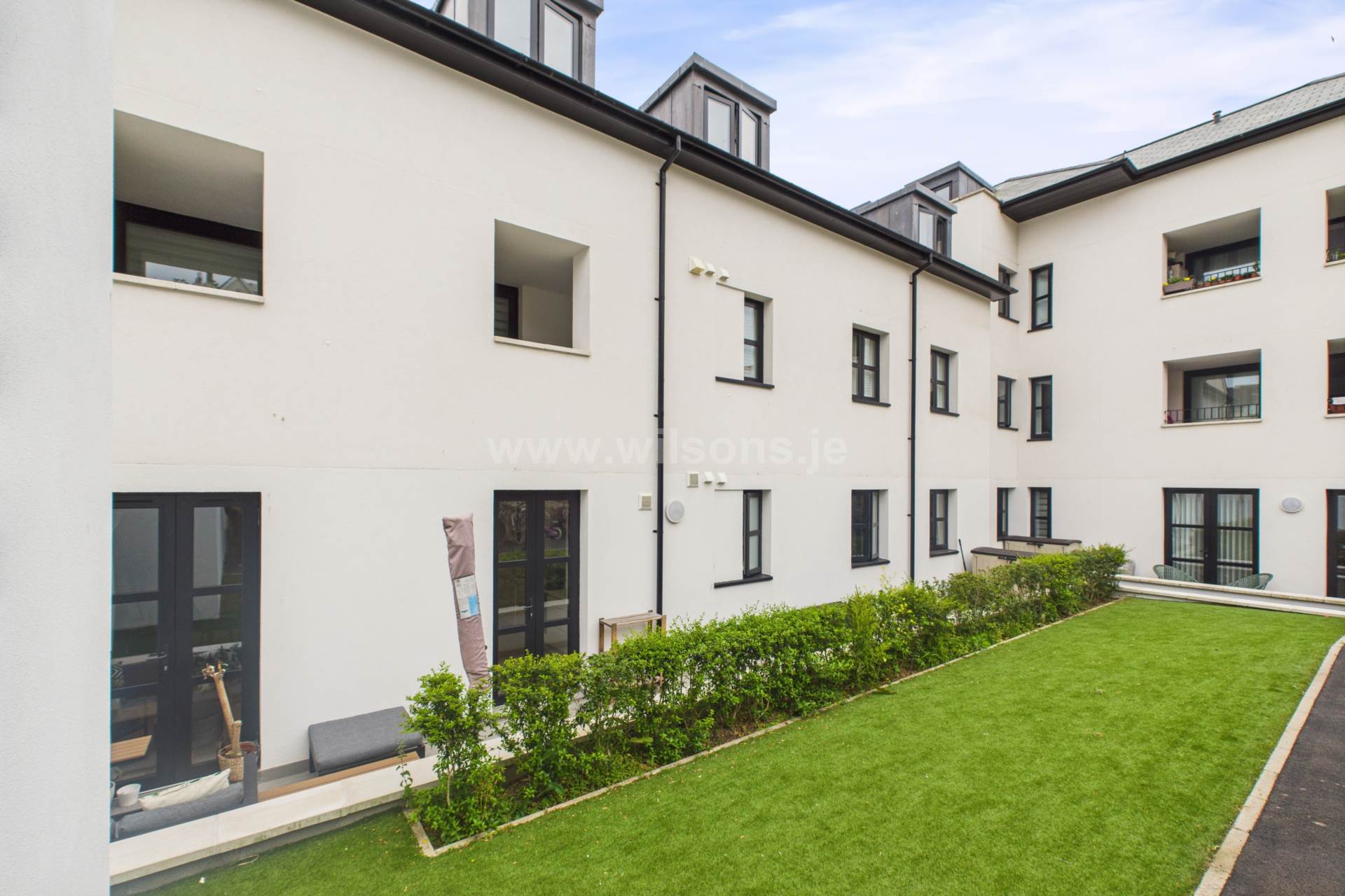 Apartment   Bella Rocca, Roussel Street Jersey C, Image 15