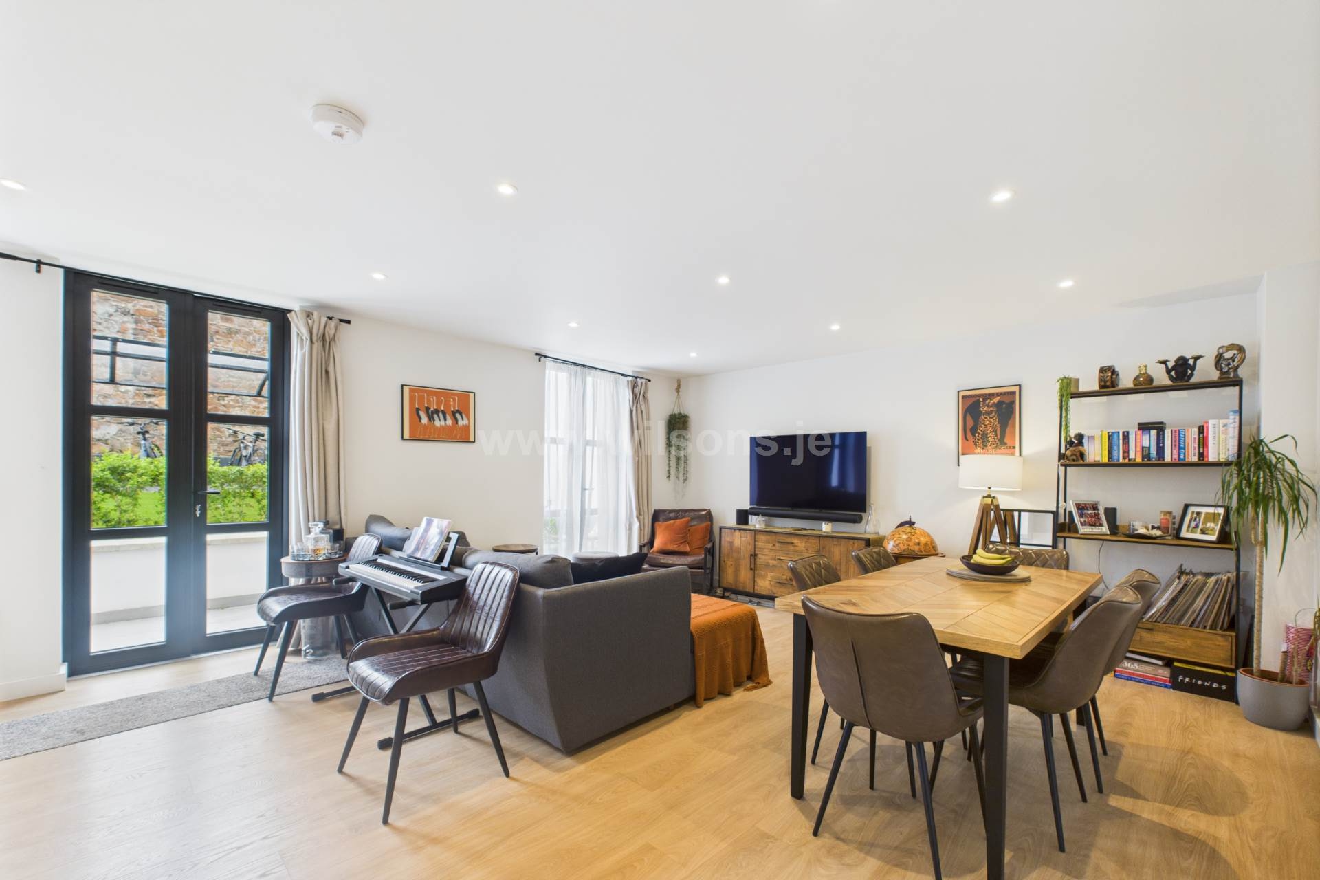 Apartment   Bella Rocca, Roussel Street Jersey C, Image 5