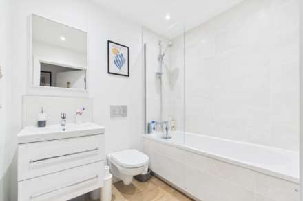 Apartment   Bella Rocca, Roussel Street Jersey C, Image 10