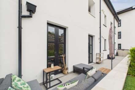 Apartment   Bella Rocca, Roussel Street Jersey C, Image 2