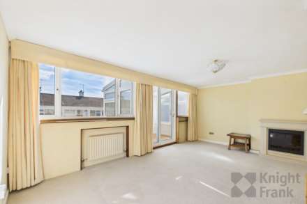 Palace Close, Bagatelle, Image 3