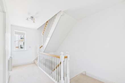 St Saviour, Image 9