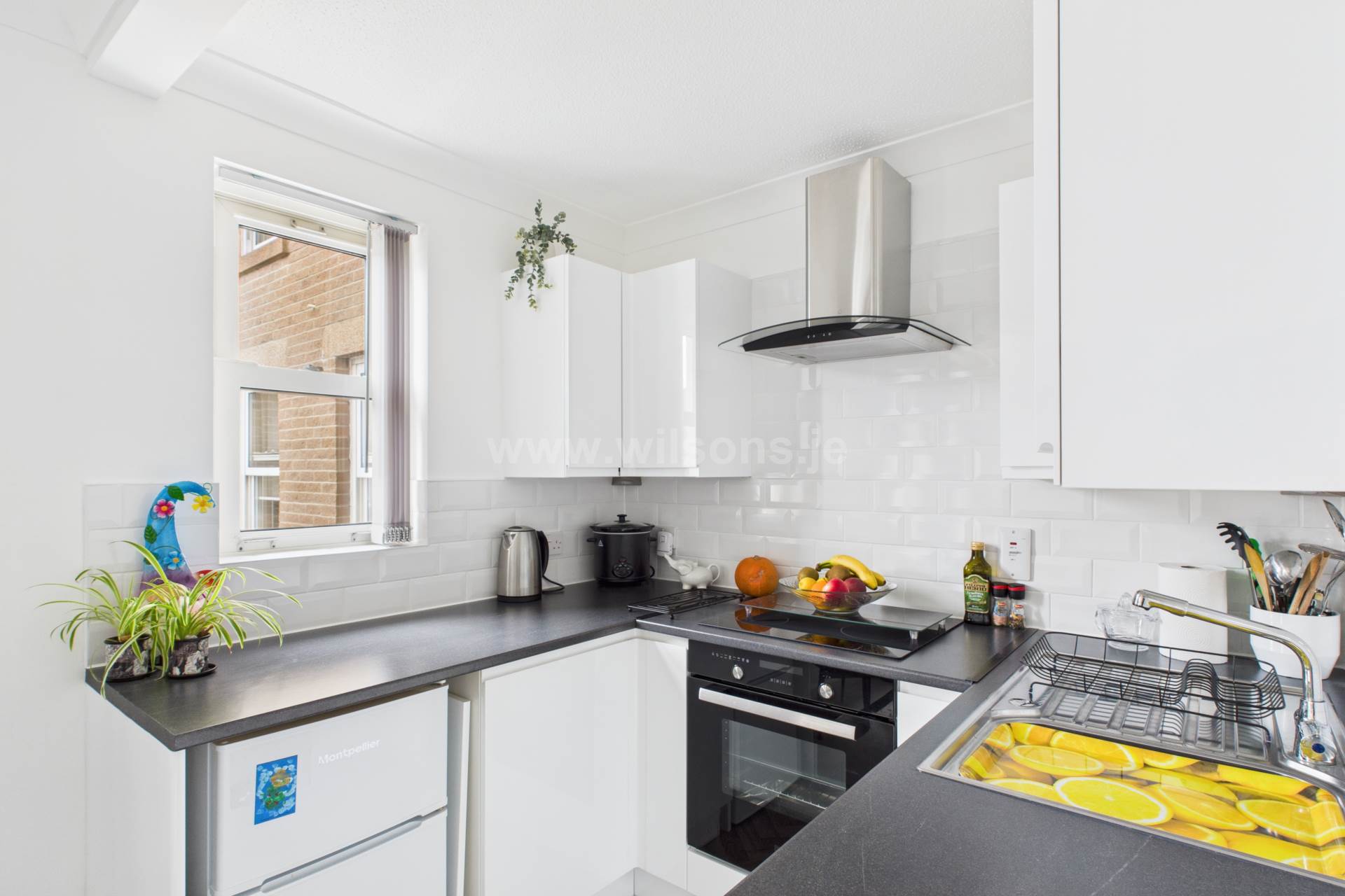 Wellington Road, St Saviour, Image 4