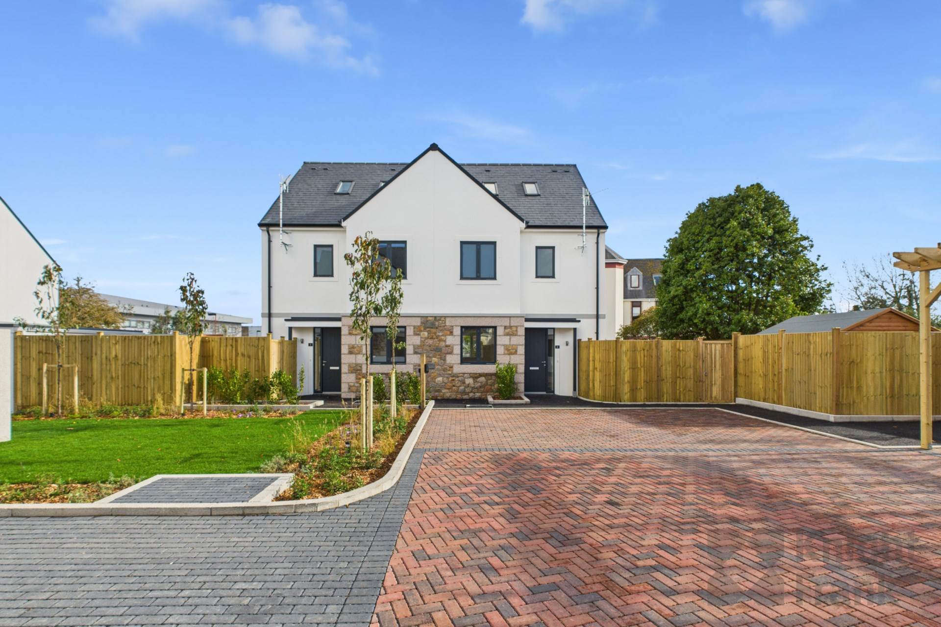 1 Les Cachettes, St Saviour, Image 1