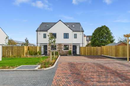 1 Les Cachettes, St Saviour