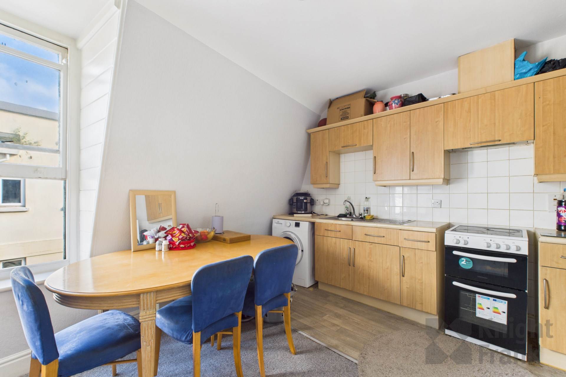 Flat 2, 14 & 16 Burrard Street, Image 2
