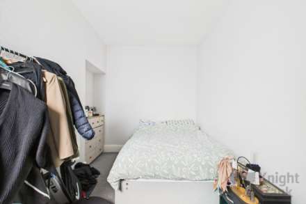 Flat 2, 14 & 16 Burrard Street, Image 5
