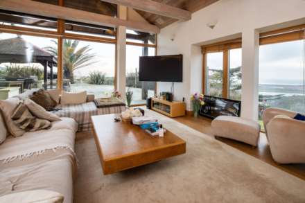 Eagle Rock, St Peter, Image 4