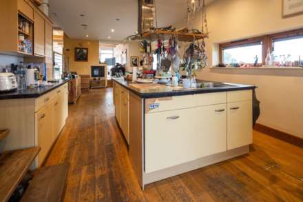 Eagle Rock, St Peter, Image 8