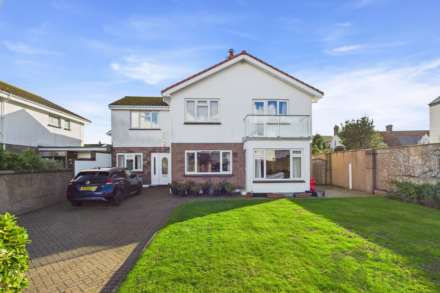 Clos De La Rocque, Grouville