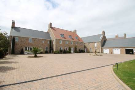 6 Bedroom Detached, St Peter