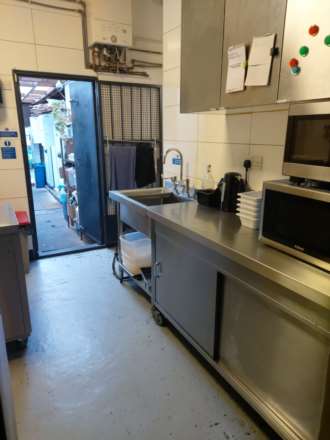 Stroud Green Road, Finsbury Park, Image 11