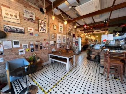 Stroud Green Road, Finsbury Park, Image 2