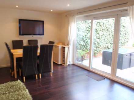 Morton Way, Southgate, Image 2