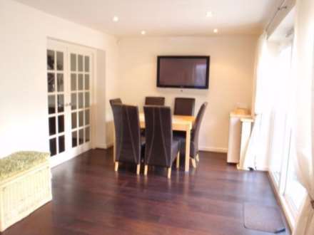 Morton Way, Southgate, Image 7