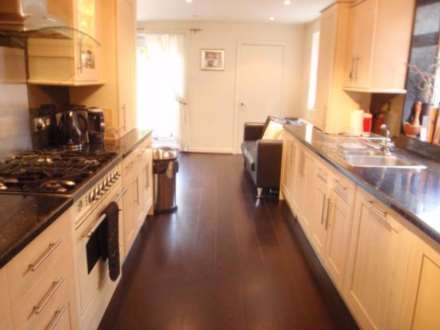 Morton Way, Southgate, Image 8