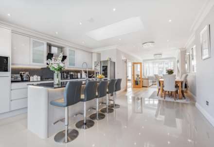 Hazelwood Road, Enfield, Image 11