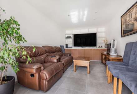 Hazelwood Road, Enfield, Image 8
