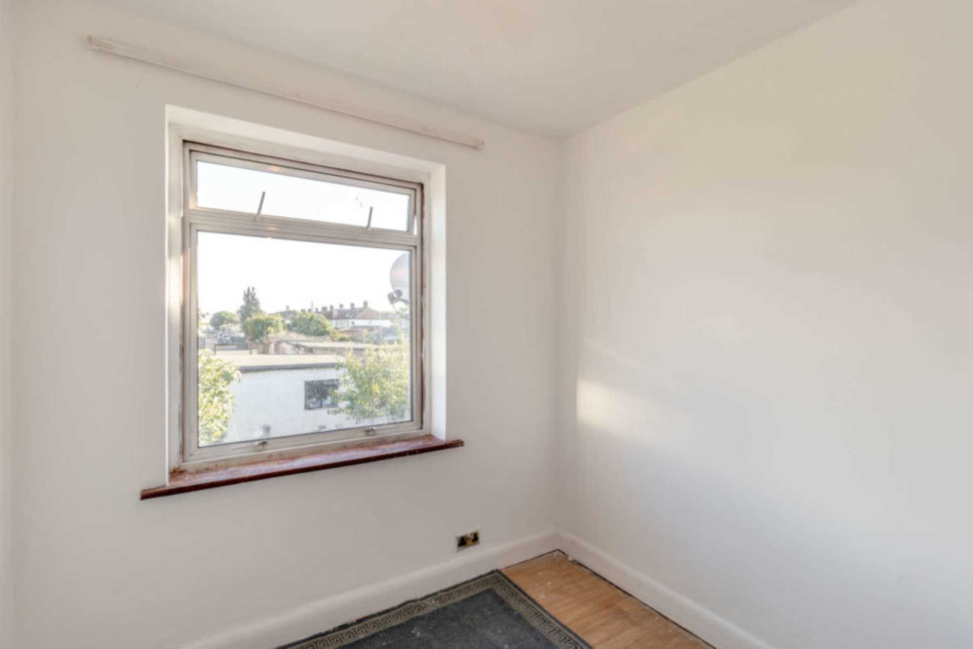 Shirley Grove, Edmonton, N9, Image 16