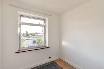 Shirley Grove, Edmonton, N9, Image 16