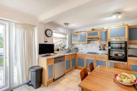 Shirley Grove, Edmonton, N9, Image 7